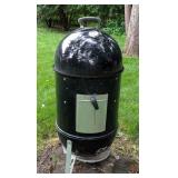 BY - Charcoal Smoker - Weber Smokey Mountain Cooker