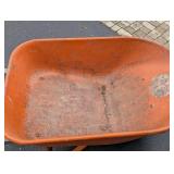 G - Wheelbarrow - True Temper