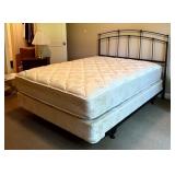 LBR1 - Queen Metal Headboard with Bedding L.L. Bean & Lands