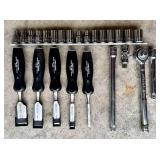 G - Craftsman Socket, Screwdriver & Chisel Tool Set