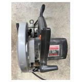 G - Circular Saw - Skilsaw 5250 With Blades