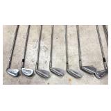 G - Vintage Golf Clubs & Bag Westchester, Titleist, Imperial, Acu-Flo Mixed Lot