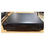 G - Vintage VCR - Sony SLV-679HF Hi-Fi Stereo Video Cassette Recorder