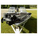 1995 Alumacraft Phantom F/S, Mercury 150hp, Shorlander roller trailer (Remarkably clean boat)