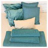Spencer N. Throw Pillows & Floor Mats - Mixed Lot of 8