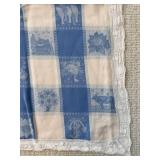 Blue & White Linen Tablecloth & Napkins Mixed Lot