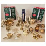 Mixed Holiday Ornament Assortment With Carlon Candles & Brass Lamps