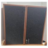 Vintage Rectilinear Speakers (Lot of 2)