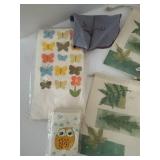Decorative Pouches, Folding Fans & Tabletop Decor Mixed Lot