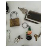 Mixed Lot: Assorted Keys, Keychains & Padlocks