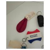 Mixed Lot: Assorted Keys, Keychains & Padlocks