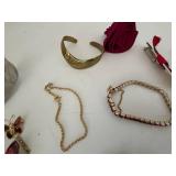 Costume Jewelry Mixed Lot