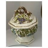 Mixed Lot of Decorative Ceramic Floral Pieces Collectibles