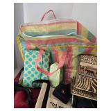 Jade, Baggallini, Esprit & Qantas Travel Bags Mixed Lot