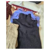 Mixed Lot Winter Hats, Scarves & Gloves
