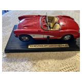 Chevrolet Corvette 1957 Model Car and Pontiac GTO 1969 Model Car