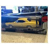 Motor Max 1969 Dodge Coronet Super Bee and Maisto Corvette