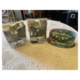 Dallas Cowboys Collectible Figure Set with Terrell Owens and Roger Staubach Figures