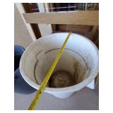 2 Heavy Duty Brute Industrial Garbage Cans