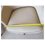 Highly Collectible Mid Modern Cushioned Conference Room Chair w/ Rollers