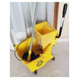 Lightly Used Rubbermaid Rolling Mop Bucket w/ Mop