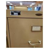 2 4 Drawer Metal File Cabinets