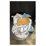 Full and Queen Sized Duvet Cover Set, Includes 1 Duvet Cover and 2 Standsrd Shams, Machine Washable, Blue and White Decorative Color Pattern, out of Packaging Unused Open Box