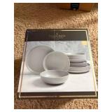 FieldCrest Heritage 12-Piece Dinner Pkate and Bowl Set, Smoke Gray Color, One Large Plate Broken in Transit