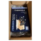 Henckels 14-pc, Knife block set - Retail $239