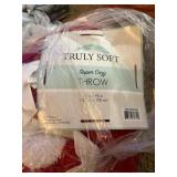 Truly Soft Super Cozy Throw Blanket, Red and White Hearts Pattern 50 inches x 70 inches
