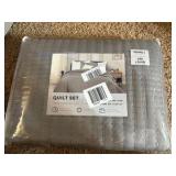 Solid Quilt - Alicia Collection Dark Gray Twin/Twin XL Bed Size