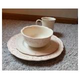 Linden Street Amberly 16-pc. Stoneware Dinnerware Set - cream color with pink accents - microwave and dishwasher safe – 4 dinner plates 4 salad plate 4 bowls and 4 coffee mugs - Retail $220