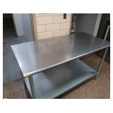 NSF STAINLESS STEEL TABLE