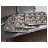 "WEAR EVER" ALUMINUM TRAYS