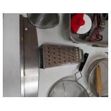 BIG MISC VINTAGE KITCHEN UTENSIL SET
