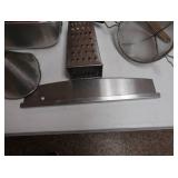 BIG MISC VINTAGE KITCHEN UTENSIL SET