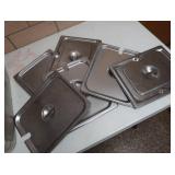 1 LARGE ROASTING / BAKING  PAN WITH 7 LIDS