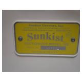 BRAND NEW IN BOX "SUNKIST" COMMERCIAL SECTIONIZER