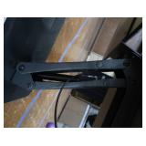 STANDING COMPUTOR DESK MOUNT-IT
