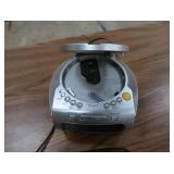 2 CD PLAYERS