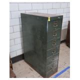 SMALL METAL FILING CABINET PLUS