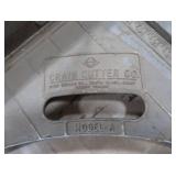 INDUSTRIAL GRADE PAPER CUTTER