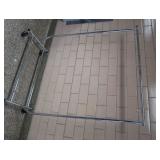 MOVABLE METAL RACK