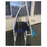 ROLLING 2 SIDED WHITE BOARD/EASIL