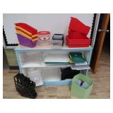 WOODEN SHELF WITH MISC PLASTIC SORTING TOTES/CONTAINERS
