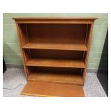 VINTAGE WOODEN SHELF