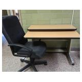 COMPUTER CHAIR AND DESK