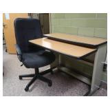 COMPUTER CHAIR AND DESK