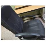 COMPUTER CHAIR AND DESK