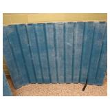 2 SOUND SPONGES "QUIET DIVIDERS"